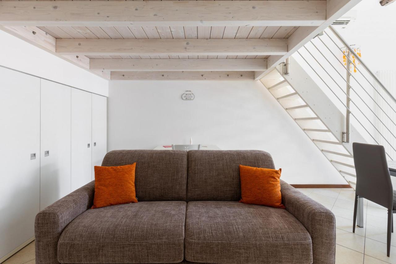 Cozy Mezzanine Apartment By Wonderful Italy Bologna Eksteriør billede